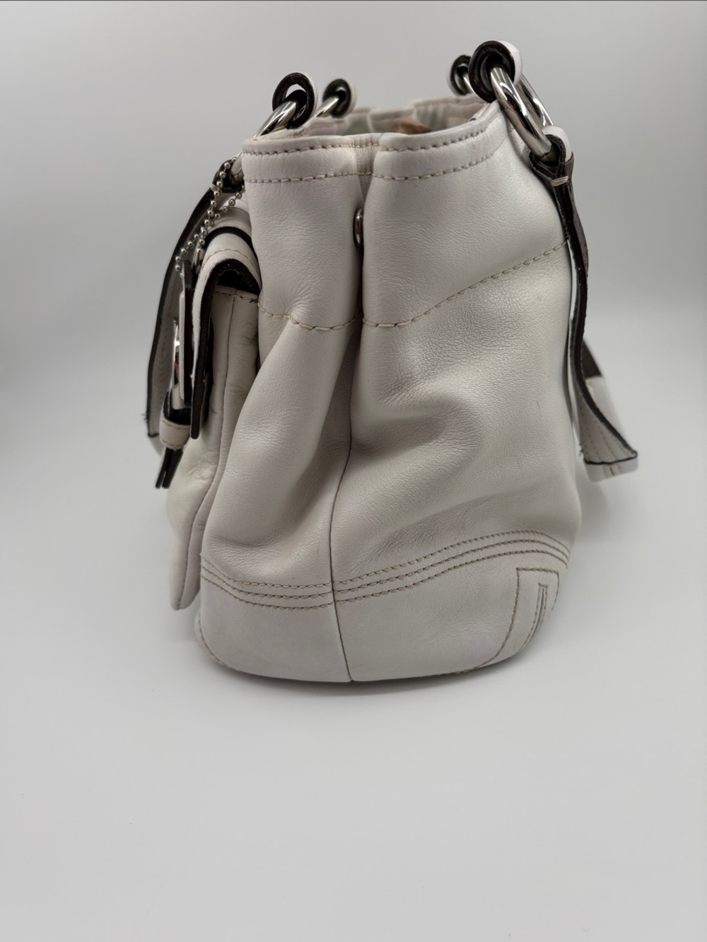Coach Cream Leather Dual-Pocket Shoulder Bag with Silver Hardware - Picture 4 of 11